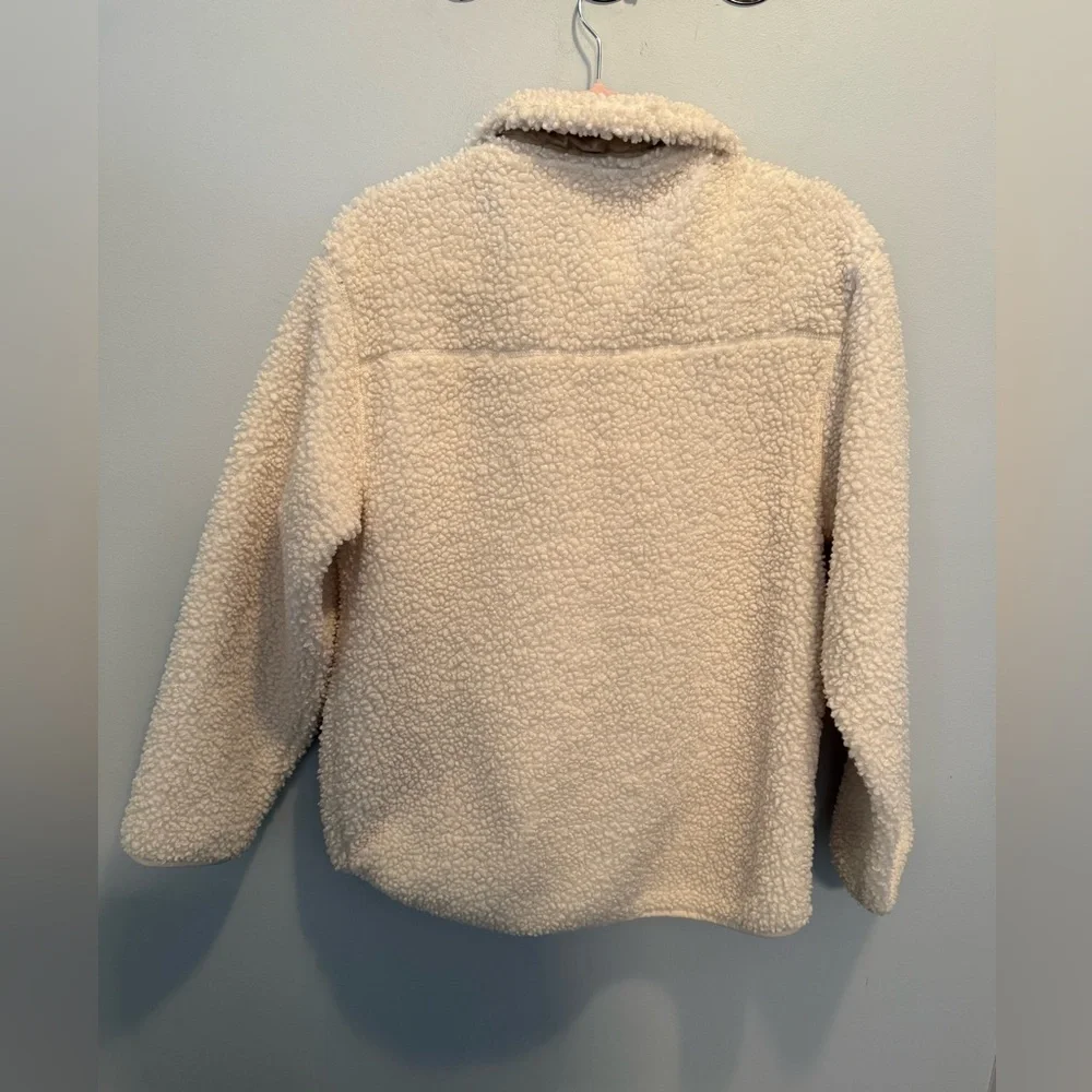 H&M Cream Sherpa Jacket With Chest Pocket Small